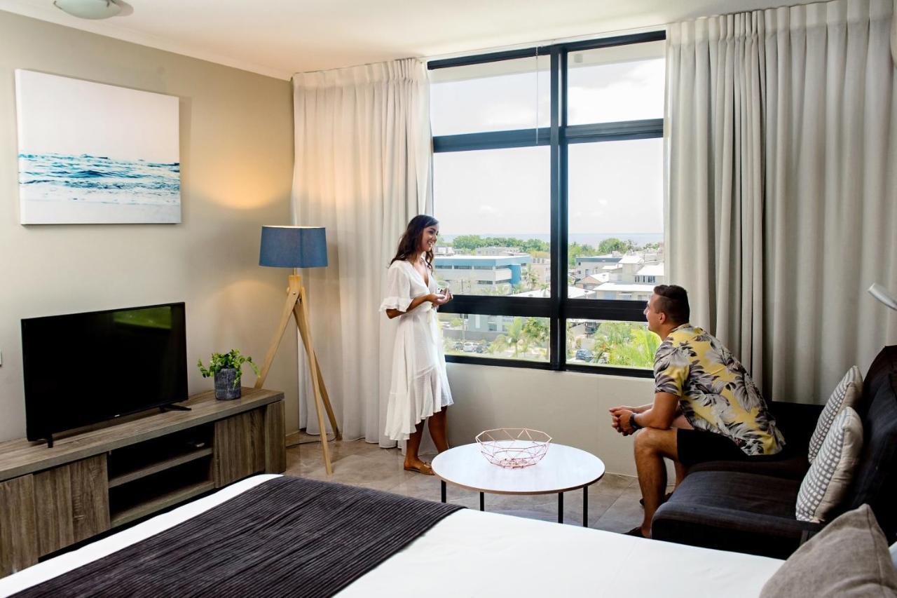 Sunshine Tower Hotel Cairns Eksteriør billede