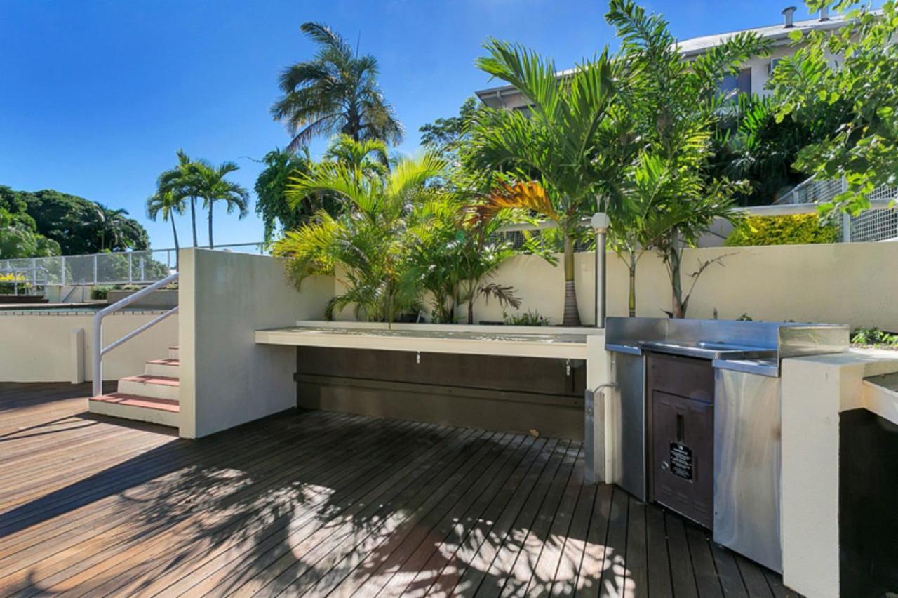 Sunshine Tower Hotel Cairns Eksteriør billede